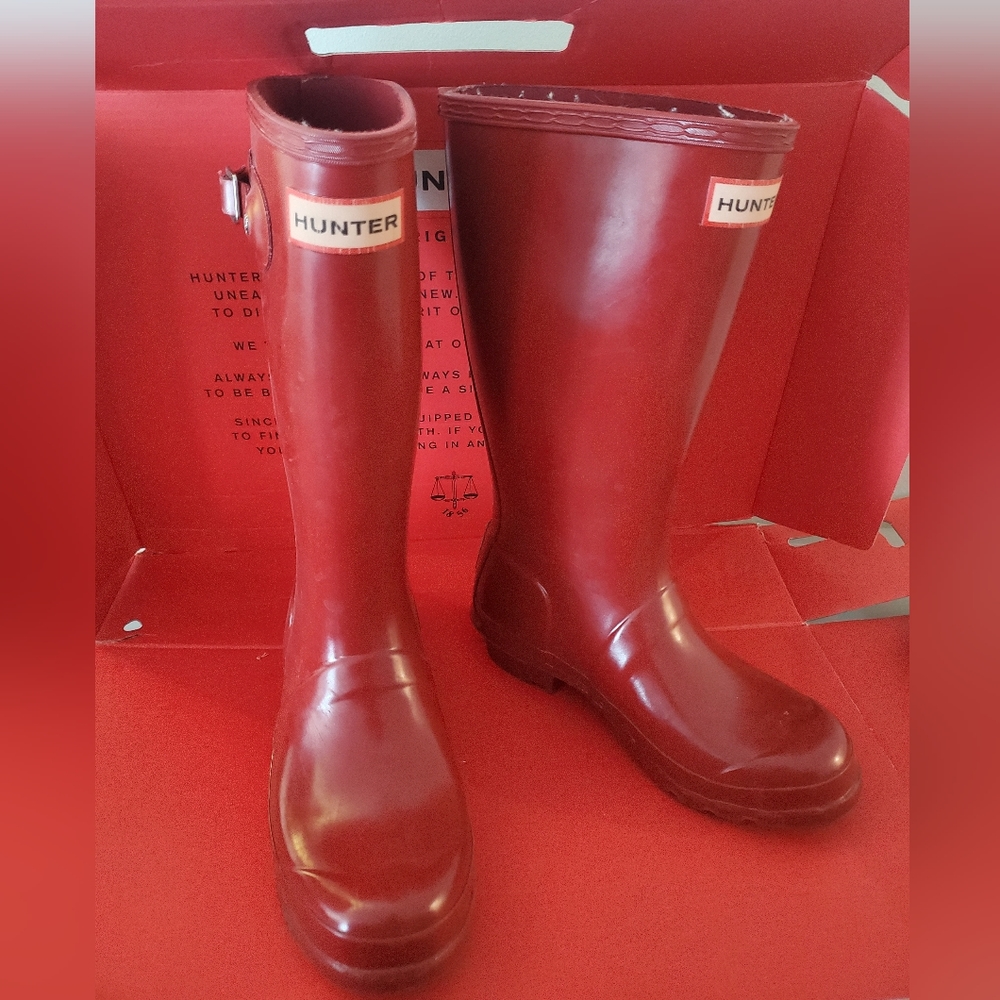 Hunter Military Red raincoats kids EUC 1